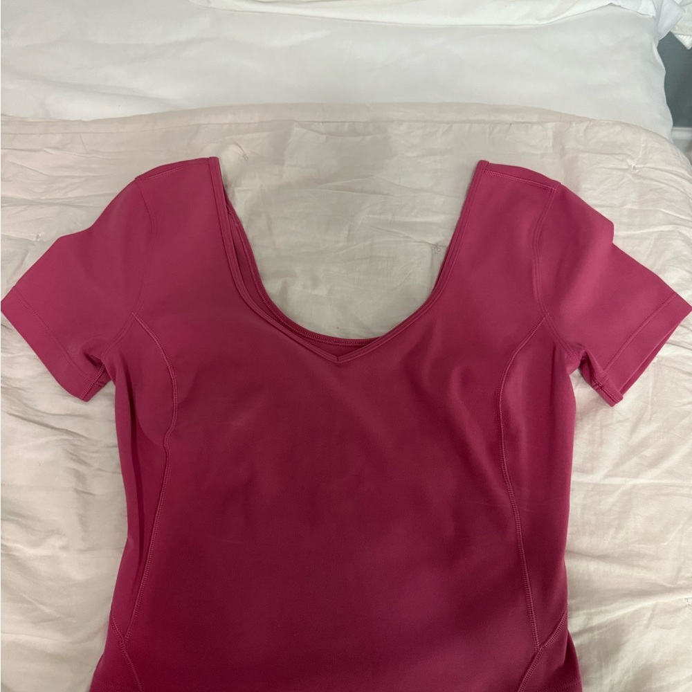 lululemon athletica Raspberry Short Sleeve Tee
